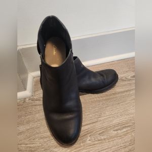 Black leather Chelsea boots Clarks